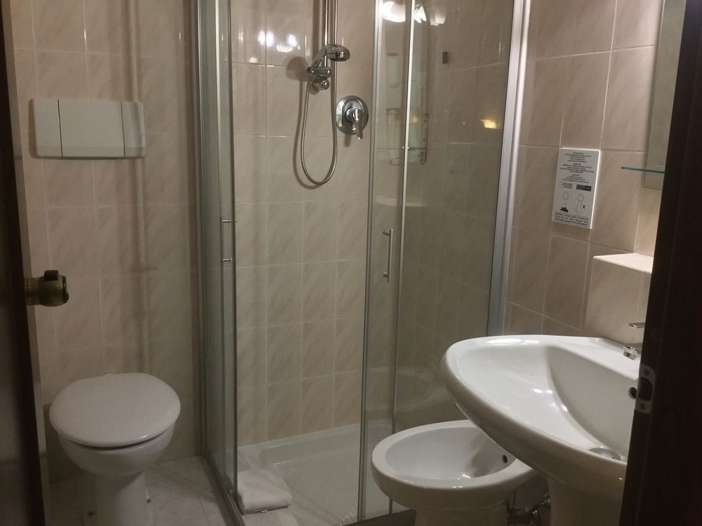 Hotel Marco Polo Self Check-In Bologna Ngoại thất bức ảnh